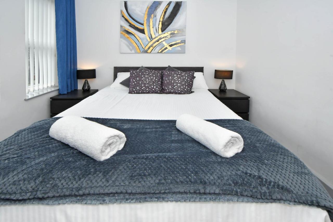 Smithfield Apartments By Yourstays - Gated Apartments With Private Car Park In City Centre Stoke-on-Trent ภายนอก รูปภาพ