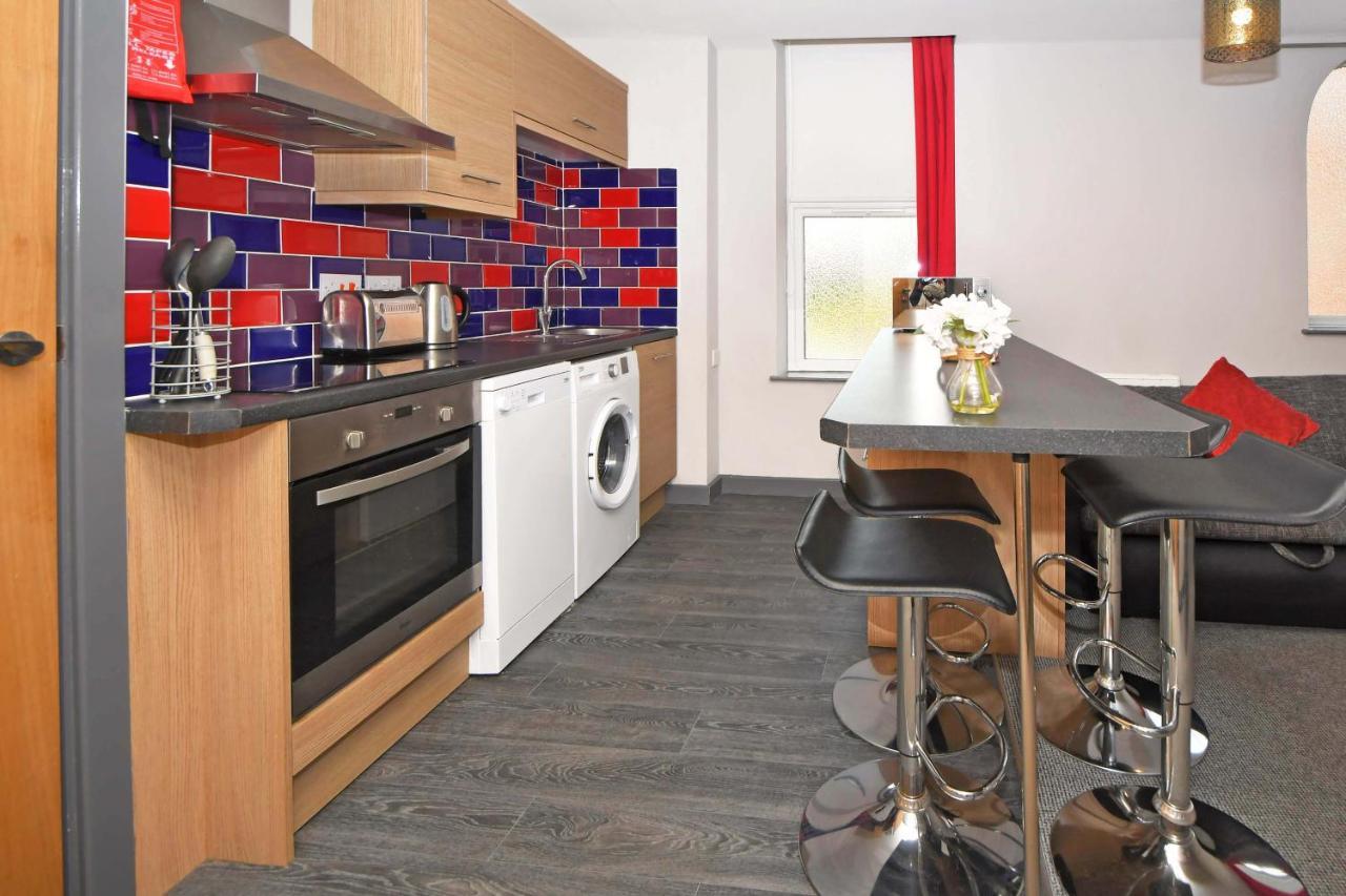 Smithfield Apartments By Yourstays - Gated Apartments With Private Car Park In City Centre Stoke-on-Trent ภายนอก รูปภาพ